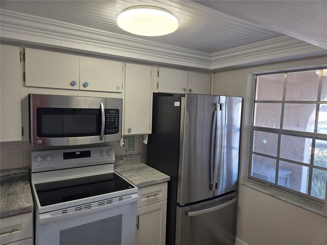 4120 STRATFORD DRIVE, New Port Richey, FL 34652