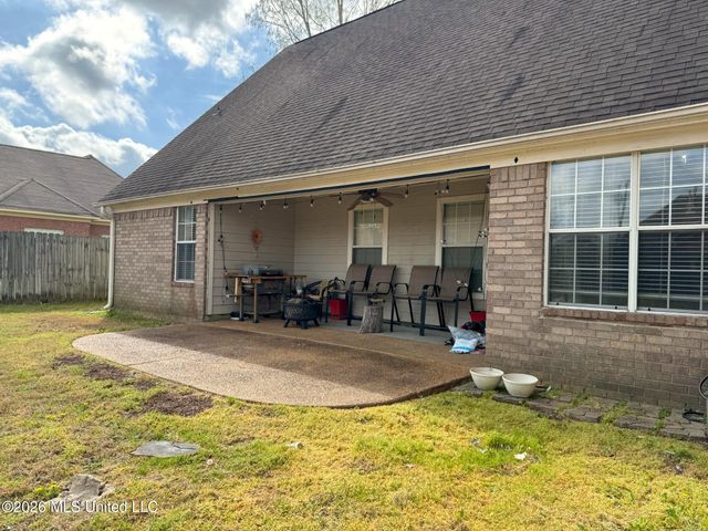 13122 Claybourne Cove, Olive Branch, MS 38654