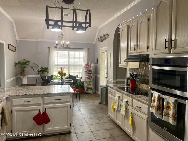 13122 Claybourne Cove, Olive Branch, MS 38654