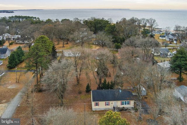 20725 WILKINS AVE, Rock Hall, MD 21661