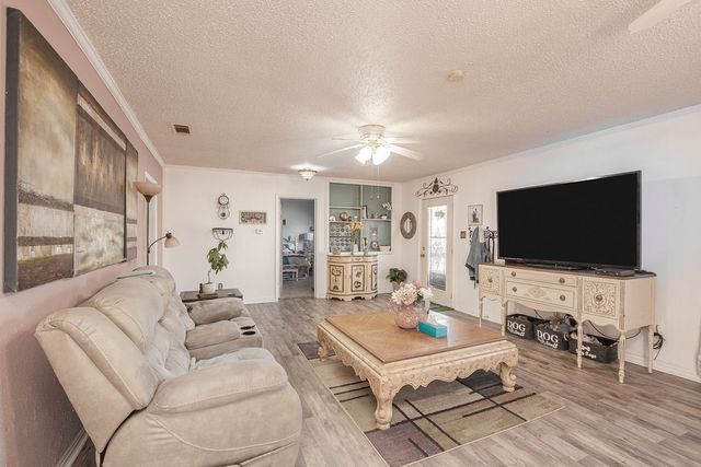 411 N Winnsboro Street, Quitman, TX 75783