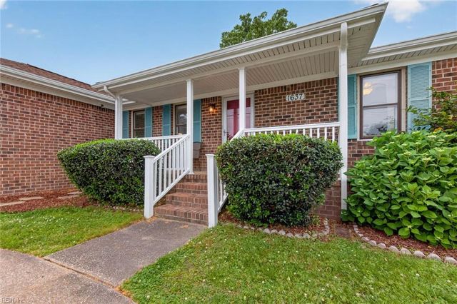 1637 Rokeby AVE, Chesapeake, VA 23325
