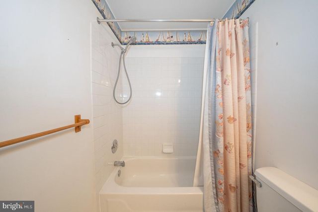 2404 FOXMEADOW CIR, Royersford, PA 19468
