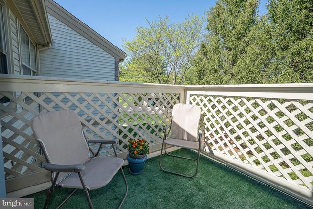 2404 FOXMEADOW CIR, Royersford, PA 19468