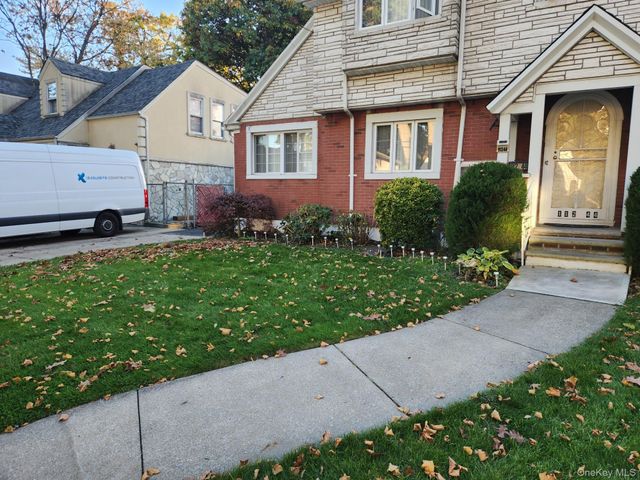 112-44 178th Street, Addisleigh Park, NY 11433