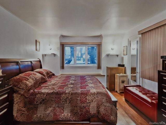 112-44 178th Street, Addisleigh Park, NY 11433