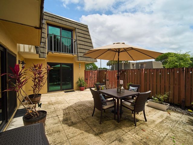 3113 31st Way, West Palm Beach, FL 33407