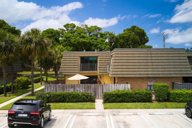 3113 31st Way, West Palm Beach, FL 33407