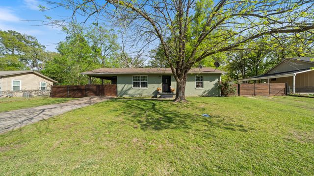 1180 Clay Street, Canton, TX 75103