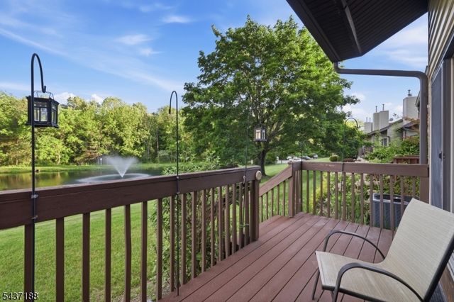 10 Oriole Ter 10, Hampton Twp., NJ 07860