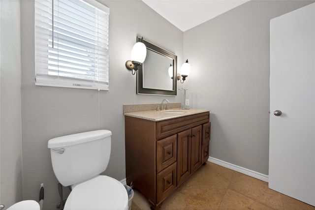 1601 Oak Meadow Drive, Irving, TX 75061