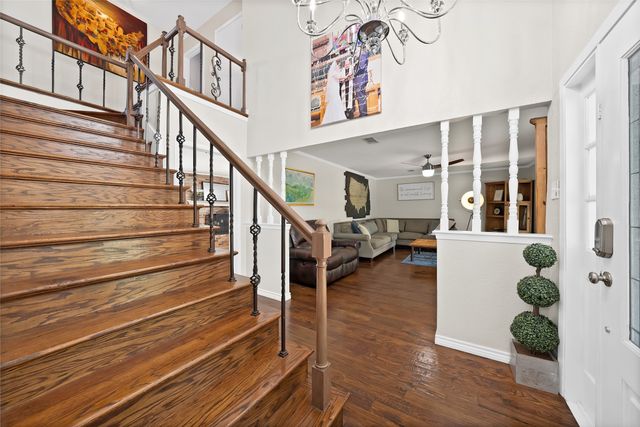 1601 Oak Meadow Drive, Irving, TX 75061