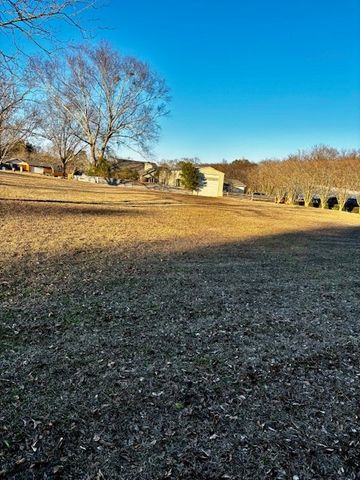 110 Berry Patch Lane, Dothan, AL 36301