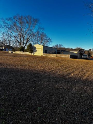 110 Berry Patch Lane, Dothan, AL 36301