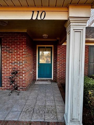 110 Berry Patch Lane, Dothan, AL 36301