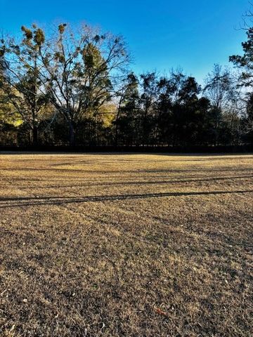 110 Berry Patch Lane, Dothan, AL 36301