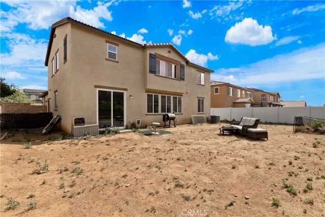 28341 Heather Green Way, Menifee, CA 92584