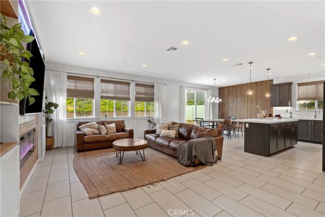 28341 Heather Green Way, Menifee, CA 92584