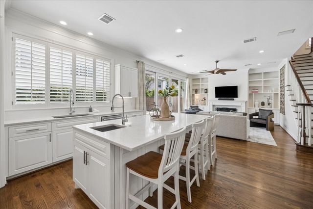 4111 Sunset Boulevard, Houston, TX 77005