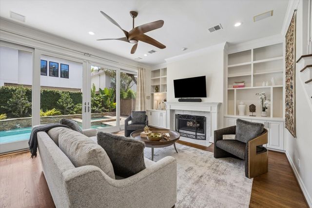 4111 Sunset Boulevard, Houston, TX 77005