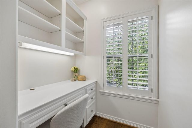 4111 Sunset Boulevard, Houston, TX 77005