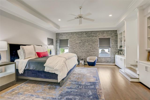 4806 Wedgewood Drive, Bellaire, TX 77401