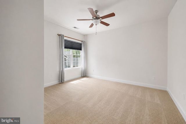 11613 PINE HOLLOW LN, Spotsylvania, VA 22551