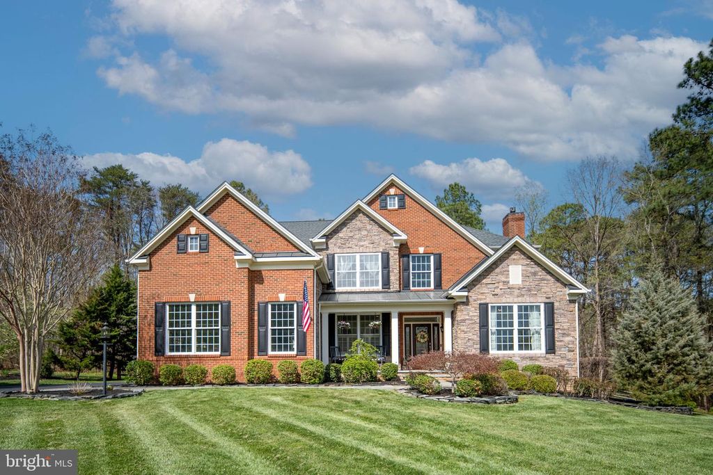 11613 PINE HOLLOW LN, Spotsylvania, VA 22551