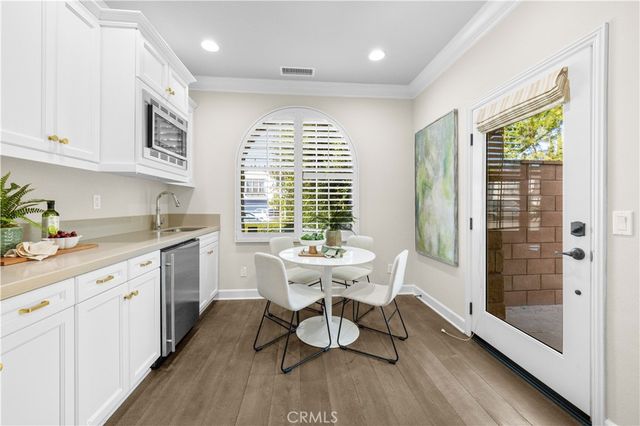 71 Clocktower, Irvine, CA 92620