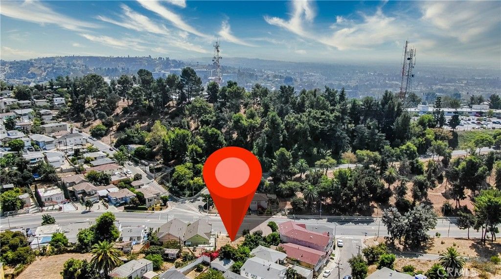 Image 4 of property listing at 1313 N Eastern Avenue, City Terrace, CA 90063
