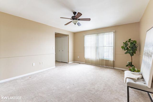 6322 Pepper Hill Street, West Bloomfield, MI 48322