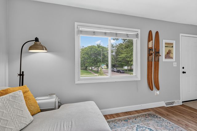 1371 Beckwith Avenue NE, Grand Rapids, MI 49505