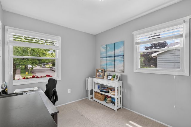 1371 Beckwith Avenue NE, Grand Rapids, MI 49505