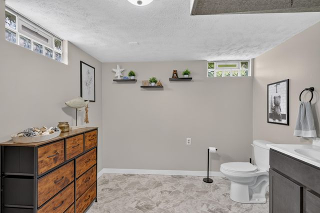 1371 Beckwith Avenue NE, Grand Rapids, MI 49505