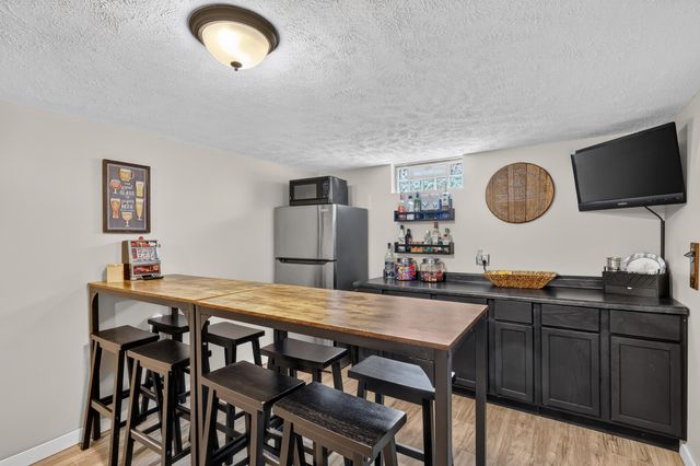 1371 Beckwith Avenue NE, Grand Rapids, MI 49505