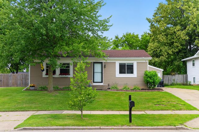 1371 Beckwith Avenue NE, Grand Rapids, MI 49505