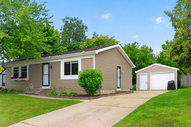 1371 Beckwith Avenue NE, Grand Rapids, MI 49505