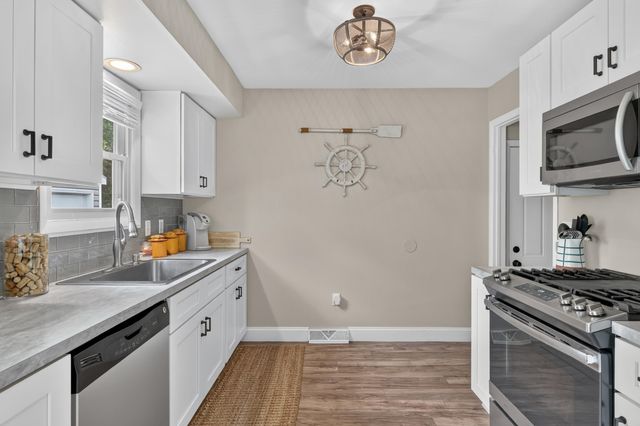 1371 Beckwith Avenue NE, Grand Rapids, MI 49505