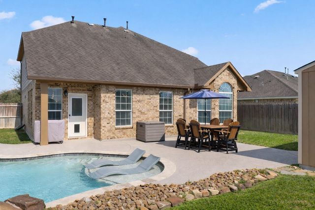 3212 Birkhill Court, Bay City, TX 77414