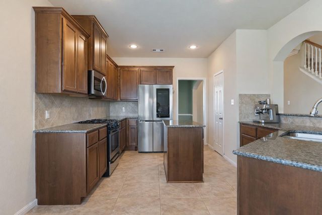 3212 Birkhill Court, Bay City, TX 77414