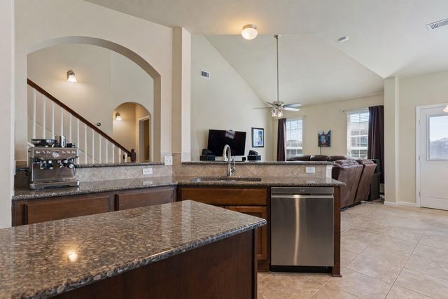 3212 Birkhill Court, Bay City, TX 77414