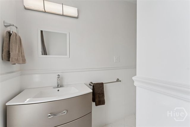 103 W Gordon Street B, Savannah, GA 31401