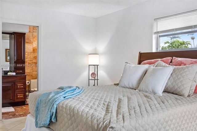400 SE 31st Street 8, Fort Lauderdale, FL 33316