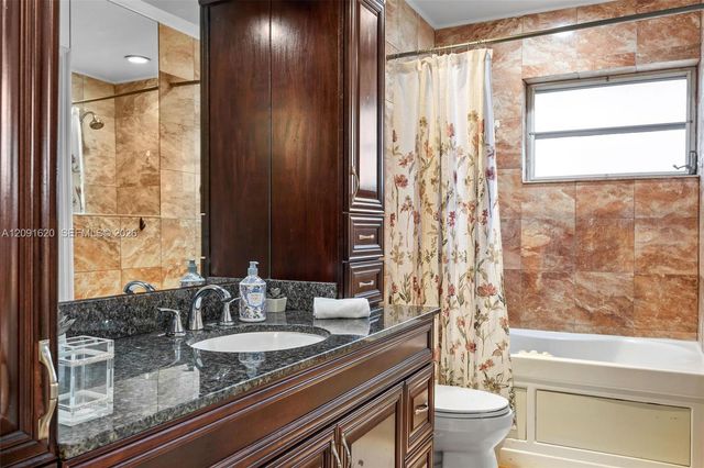 400 SE 31st Street 8, Fort Lauderdale, FL 33316