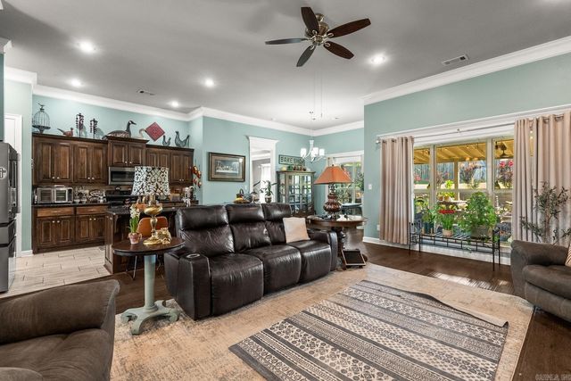 14 River Road Drive West, Mayflower, AR 72106