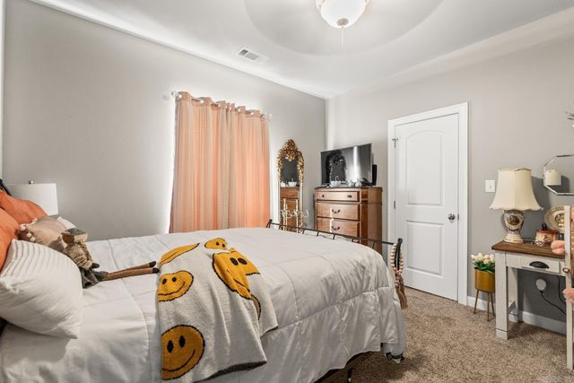 14 River Road Drive West, Mayflower, AR 72106