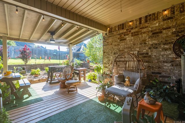 14 River Road Drive West, Mayflower, AR 72106