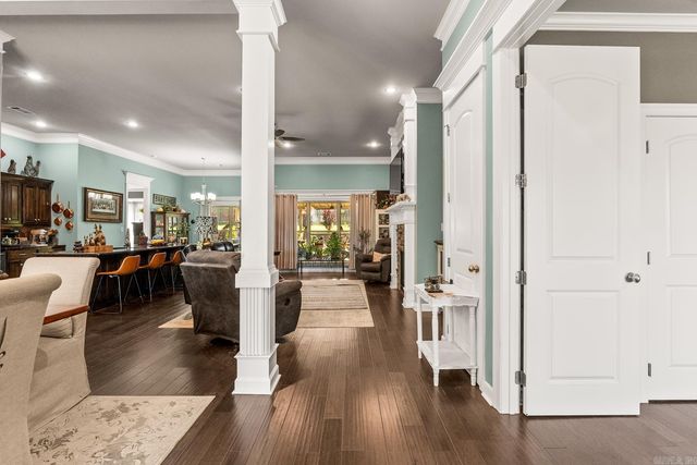 14 River Road Drive West, Mayflower, AR 72106