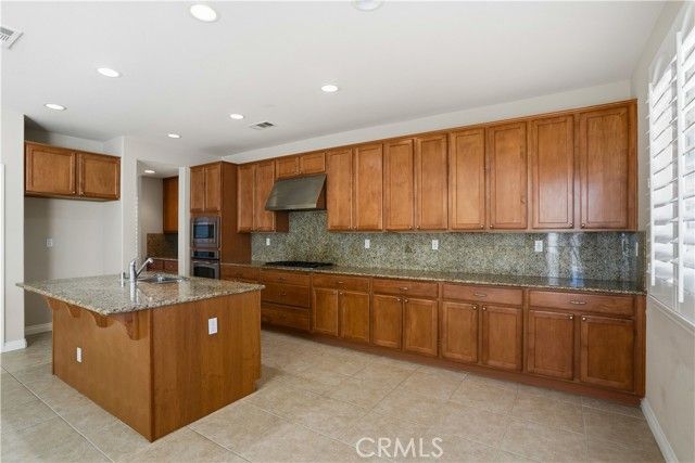 24089 Golden Mist, Murrieta, CA 92562