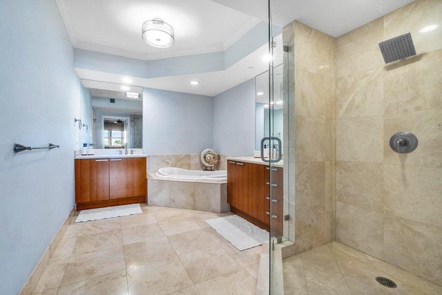 2650 Lake Shore Drive 201, Riviera Beach, FL 33404